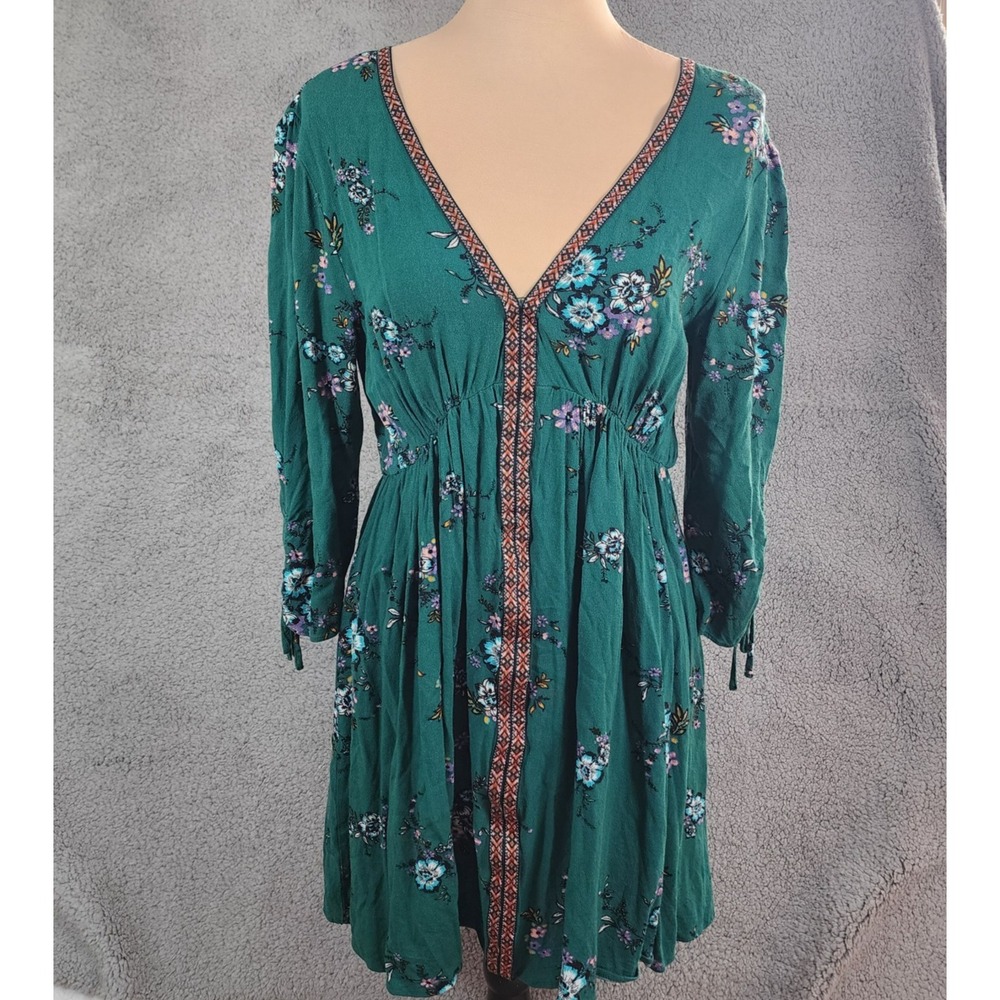 C&V Chelsea & Violet Dress Sz M Green Floral Empire Waist Boho Western Colorful